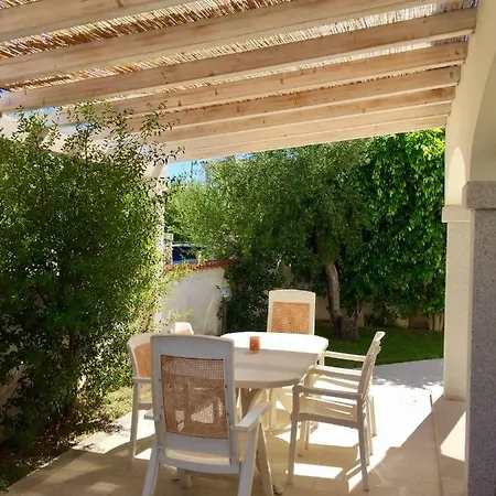 펜션 Via Delle Brezze, 8 Casa Vacanze *